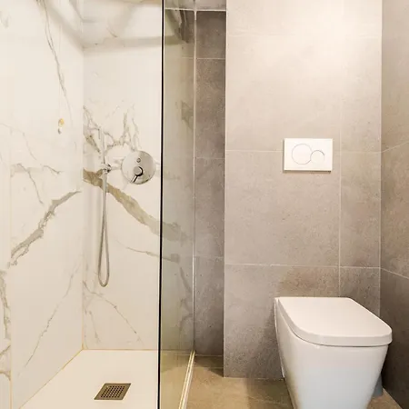 G4 Steps From St Mark's Authentic Venetian Apartman *